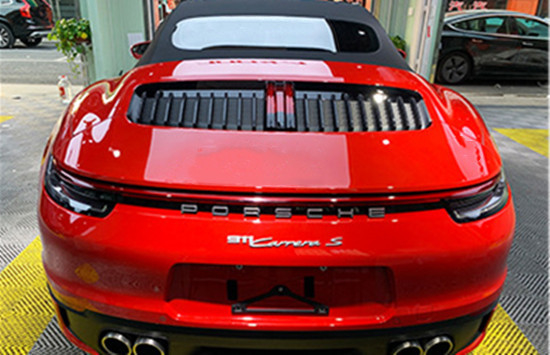 Red Chrome Car Wrap Film Slideable Bubble Free Scratch Resistant