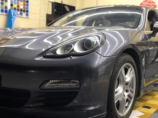 Car High Gloss Dark Gray Vinyl Wrap Wrinkles Elimination 140gsm